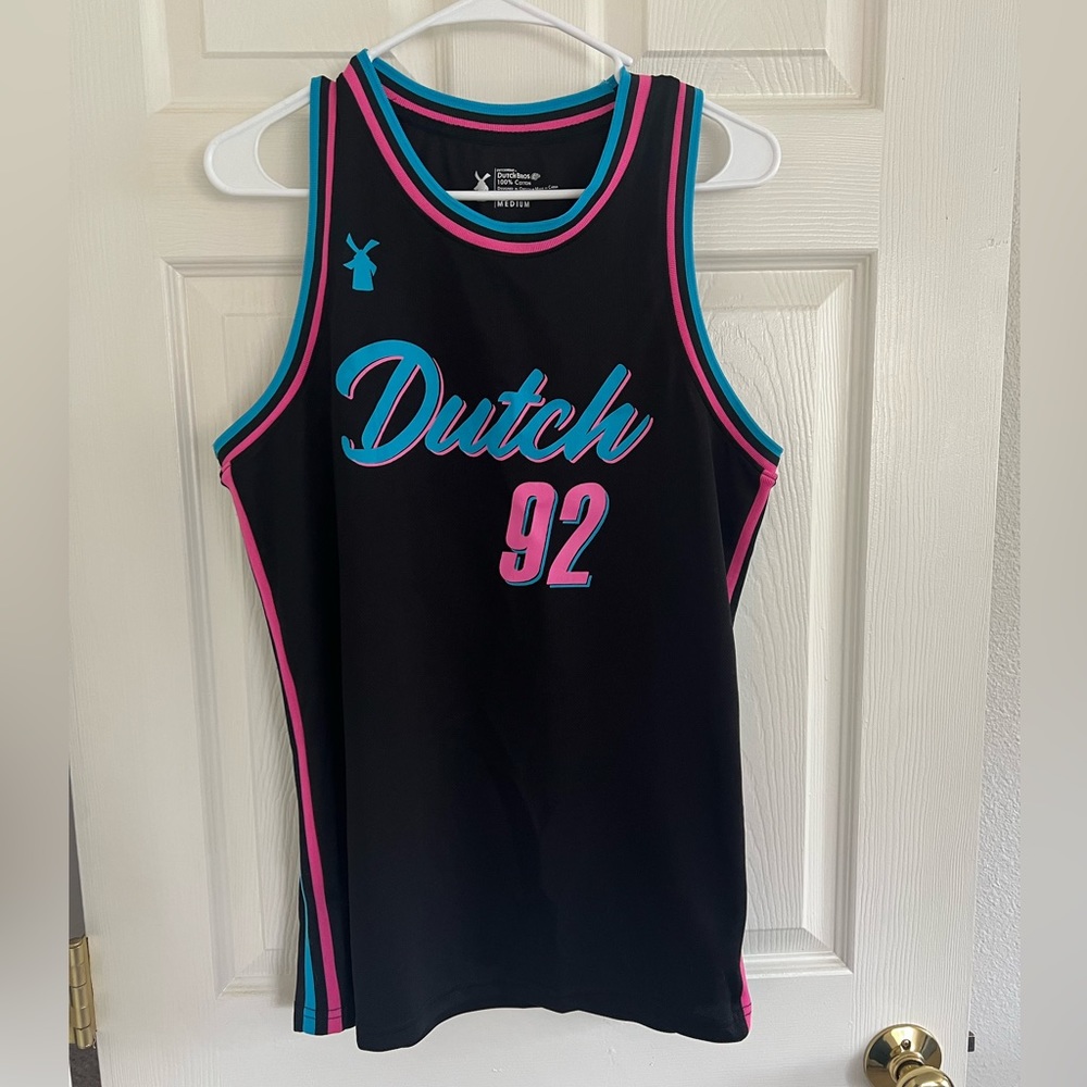 Like-New Dutch Bros Jersey